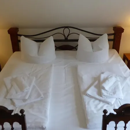 Gut Rattelvitz, Galerie D Ost